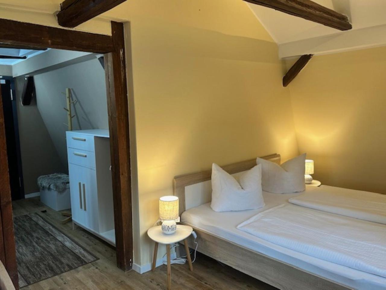 Gaestehaus Am Storchenturm ไอเซนัค ภายนอก รูปภาพ